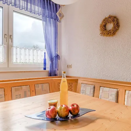 Cozy In Marktrodach With Sauna Appartement
