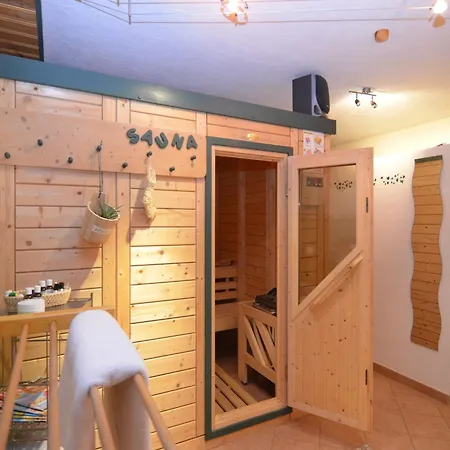 Apartment Cozy In Marktrodach With Sauna Kronach