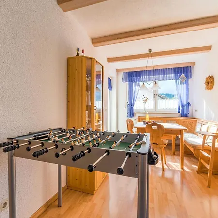 Cozy In Marktrodach With Sauna Kronach